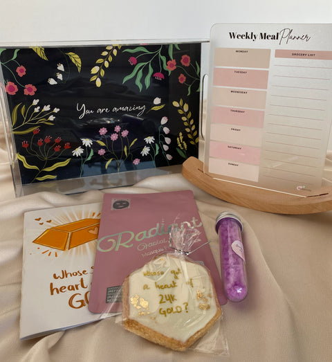 Tray & Meal Planner Hamper For Mothers